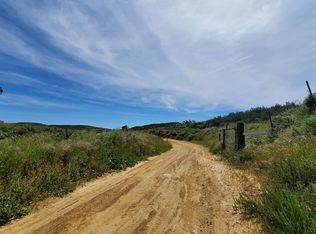 Tapia Canyon Rd, Castaic, CA 91384