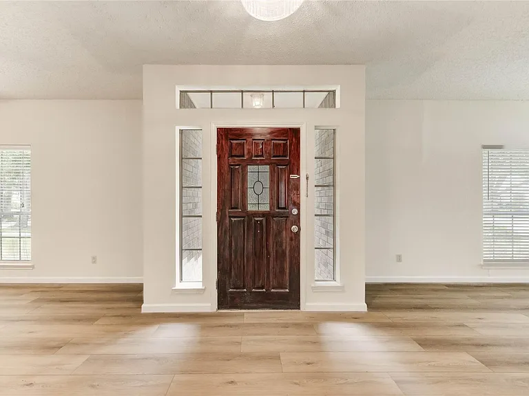 2338 Bent River Dr — Photo 11