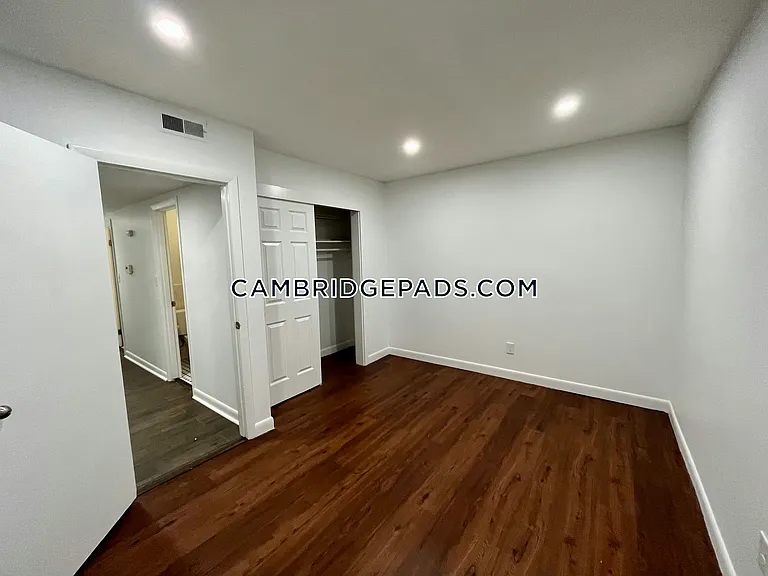 20 Hubbard Ave #5612 — Photo 4