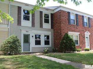 3660 N Sandia Dr, Peoria, IL 61604