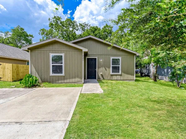 423 Armstrong St, Houston, TX 77029