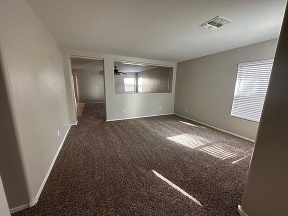 2nd image of 1510 E Maddison Cir