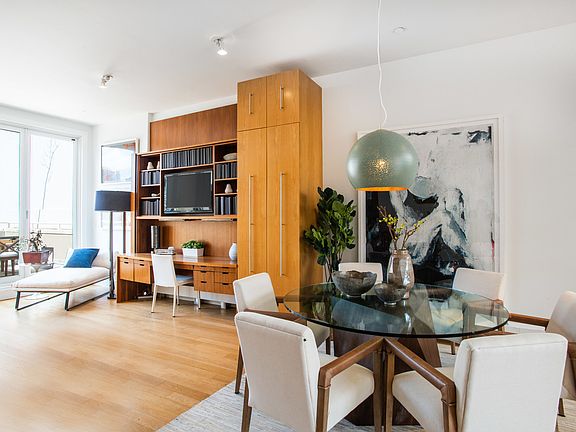 4th image of 27 Great Jones St