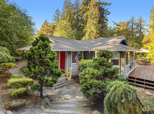 8220 NE 166th St, Kenmore, WA 98028