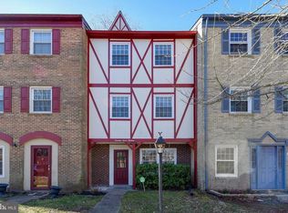 14713 Cardigan Sq, Centreville, VA 20120