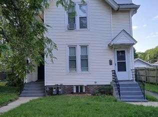 1228 Jackson St, Rockford, IL 61107