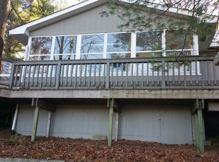 5499 Trager Rd, Traverse City, MI 49696