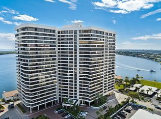 100 Lakeshore Drive #252, North Palm Beach, FL 33408