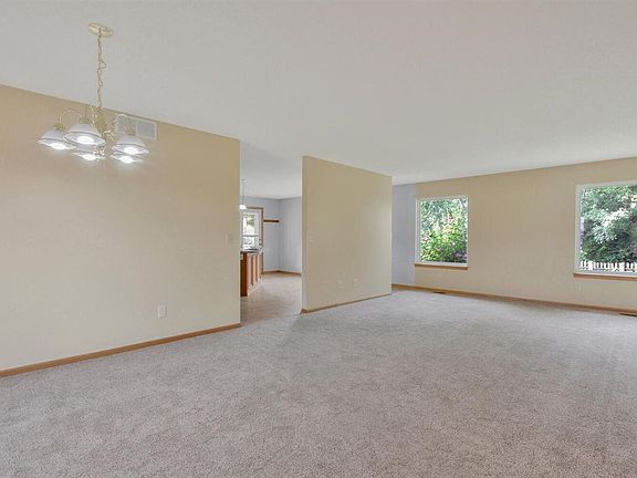 4th image of 1113 Wedgewood Pl