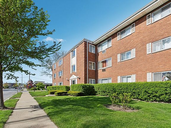 3rd image of 8440 Skokie Blvd APT 102