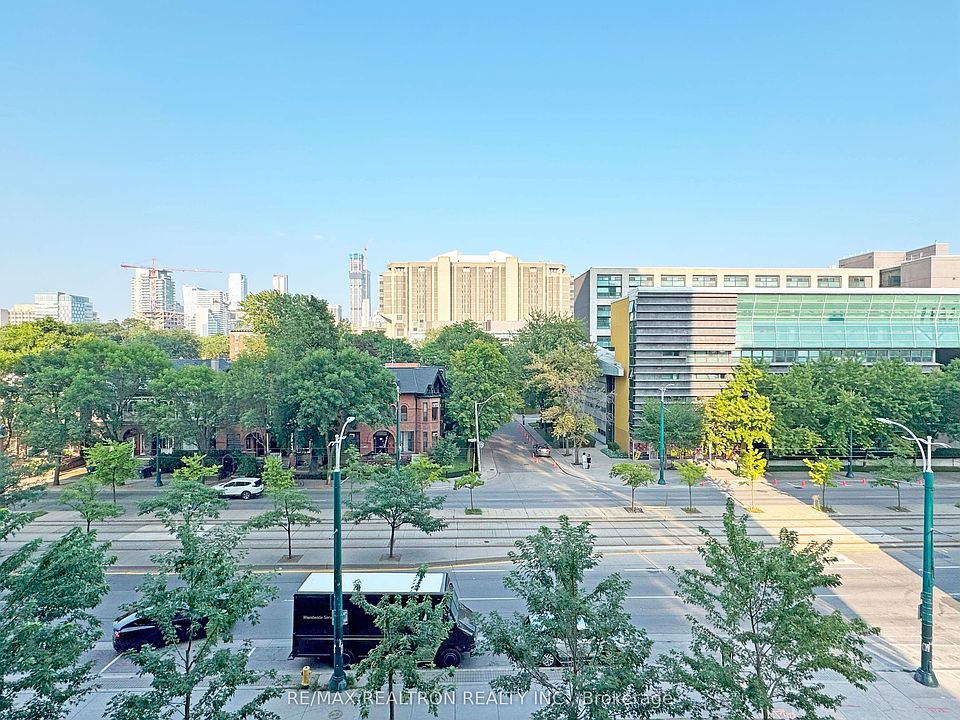 Building Photo 5