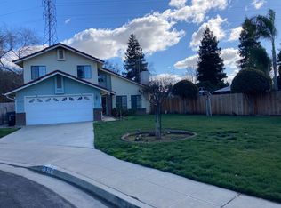 2240 Escalon Ave, Clovis, CA 93611