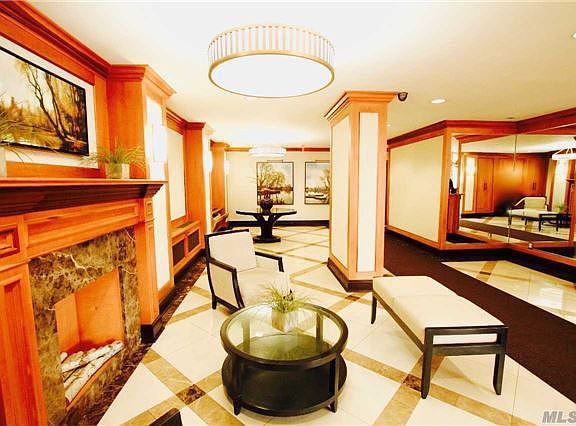 4th image of 11818 Union Tpke APT 5H