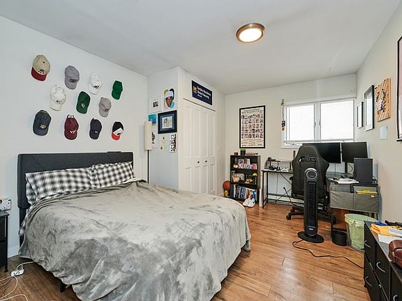 5th image of 241-243 East St