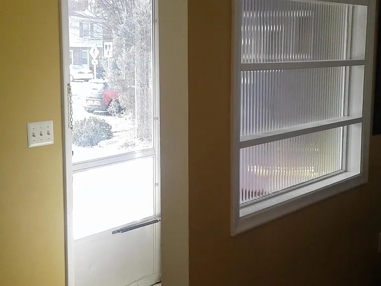 2030 Miller Ave — Photo 5