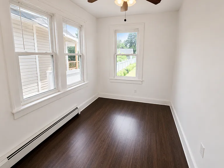 343 W 3rd Ave — Photo 5