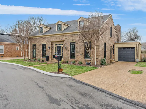 15 Redbud Dr, Nashville, TN 37215