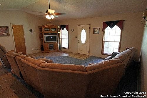 3rd image of 2890 County Road 4516