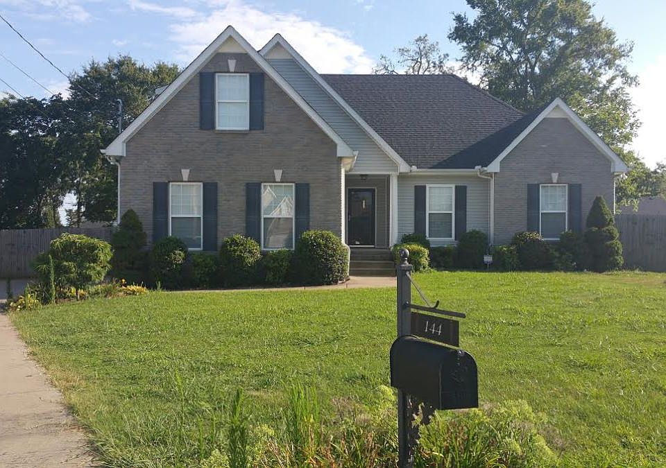 1st image of 144 Auburn Ct