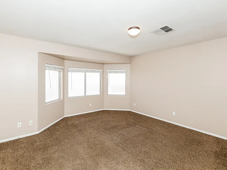 1605 Fig Palm Ct — Photo 9