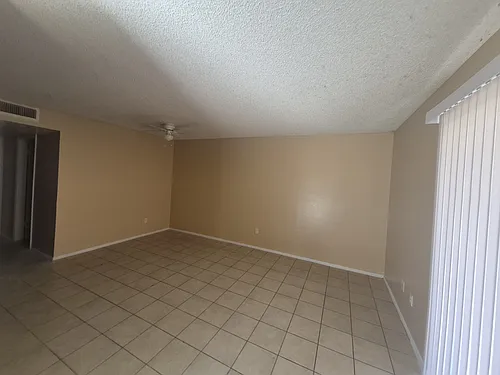 645 W Rio Salado Pkwy #D Photo 1