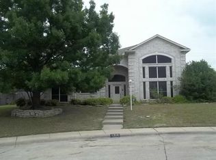 100 Idle Creek Ln, Desoto, TX 75115