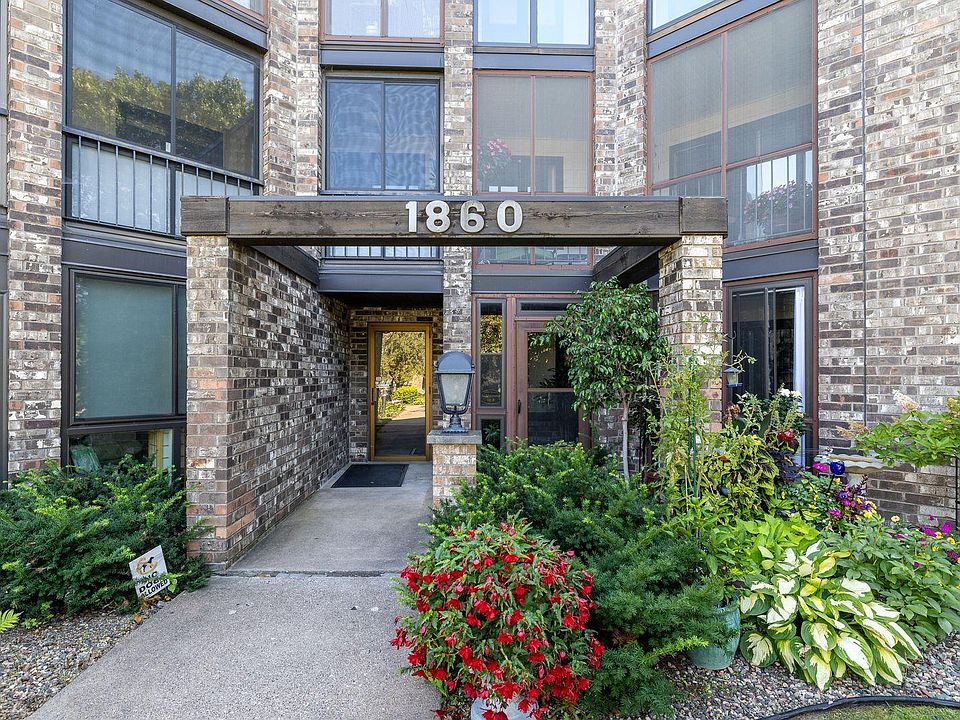 1st image of 1860 Eagle Ridge Dr #W304
