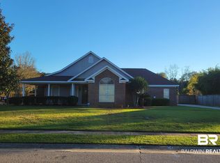 111 Destrehan Rd, Fairhope, AL 36532