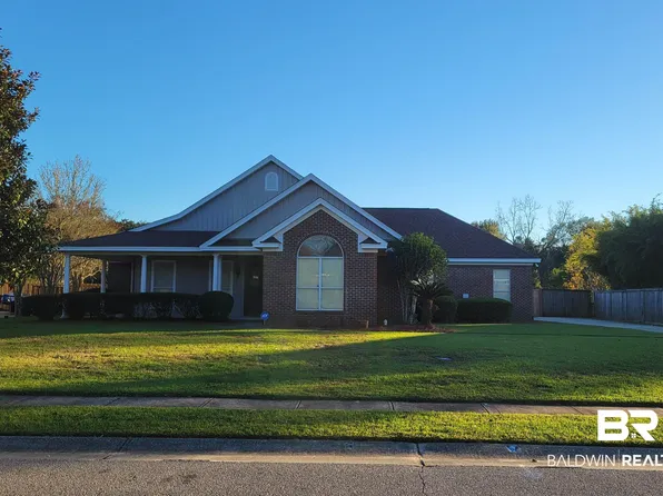 111 Destrehan Rd, Fairhope, AL 36532