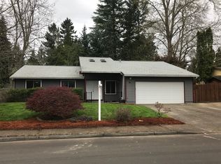 2957 SE Willow Dr, Hillsboro, OR 97123