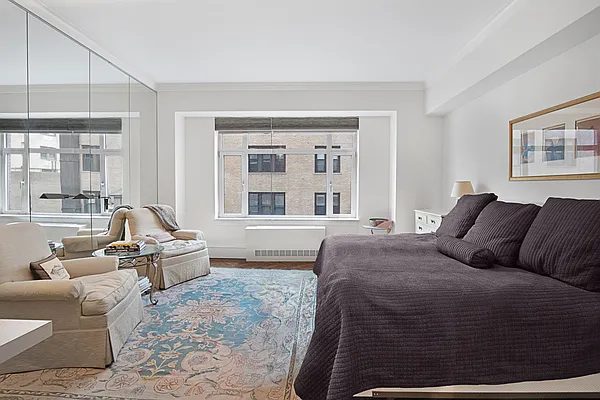 Sold by Compass | media 1