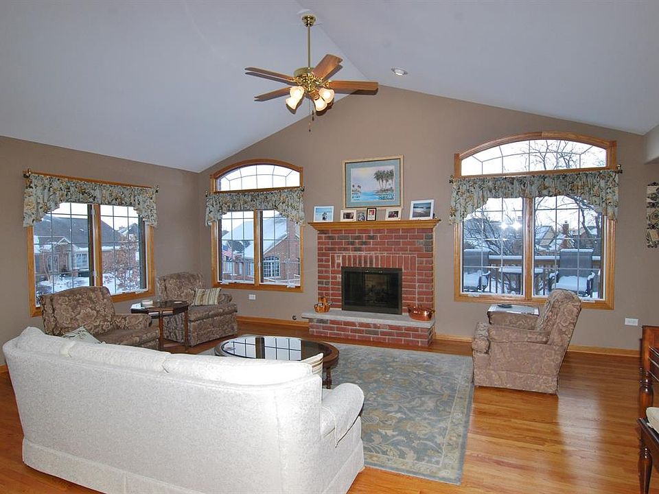 1st image of 19525 Forestdale Ct