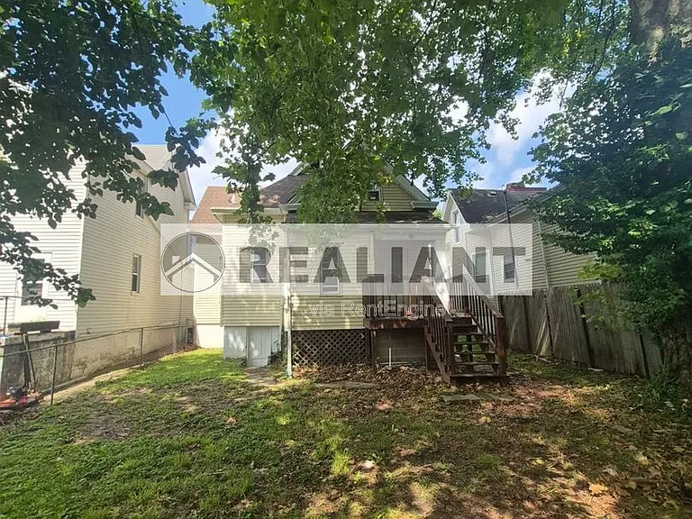 4516 Huntington Ave — Photo 17