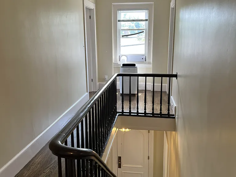 40 Hildreth St #F — Photo 12