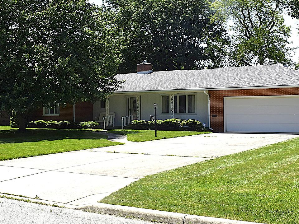 1st image of 300 Mohican Rd