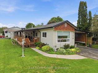 12 Park Ln, Quinte West, ON K8R0B1