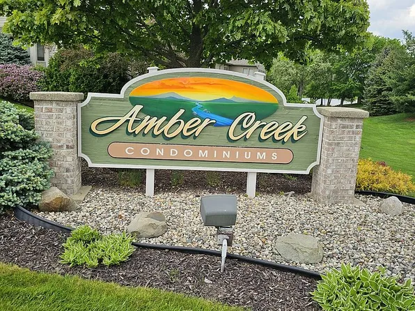 8094 Misty View Dr SW, Byron Center, MI 49315