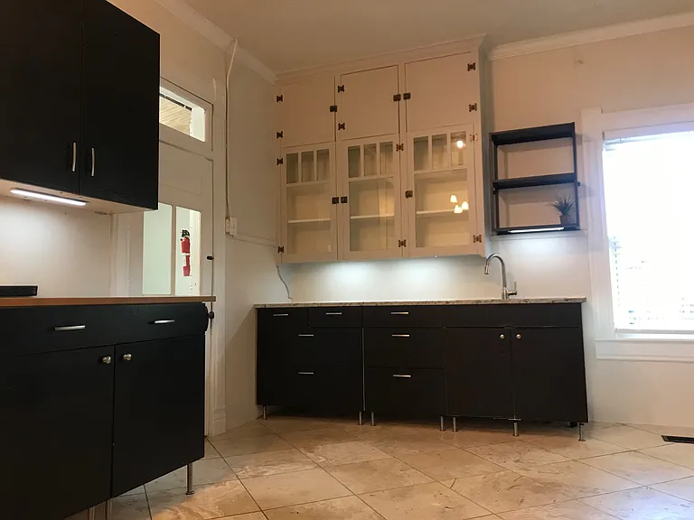 377 E Coatsville Ave — Photo 17