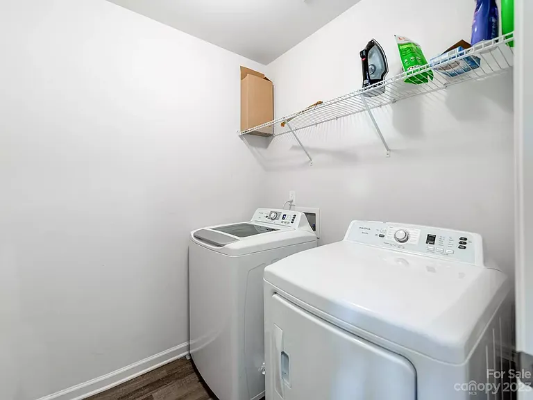 1016 Amberlight Cir #1016 — Photo 18