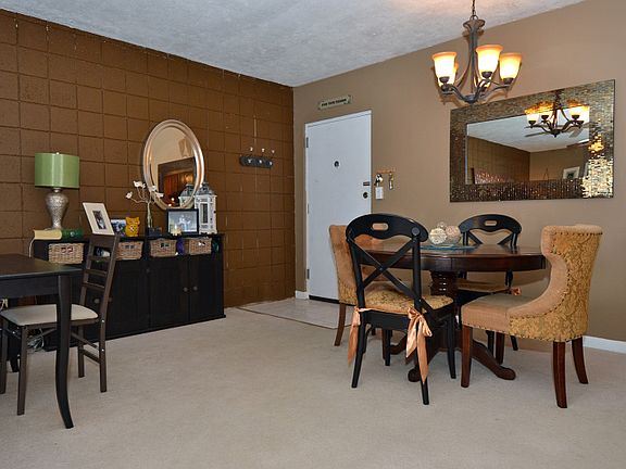 2nd image of 221 Ringwood Ave APT A-2