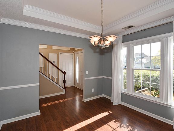 Dining room-tons of upgrades