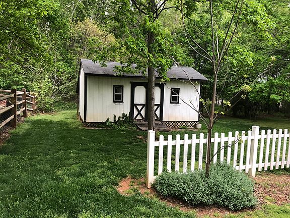 5th image of 6006 Bryant Ln