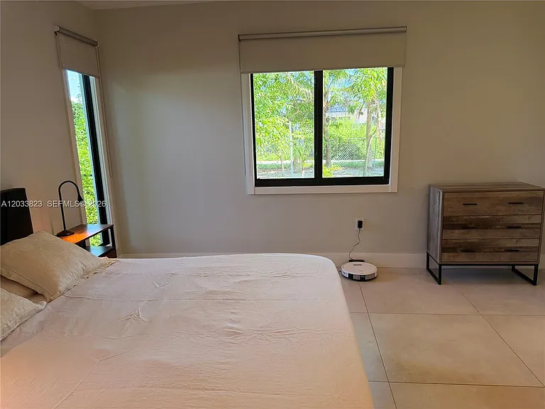 360 NW 40th St — Photo 19