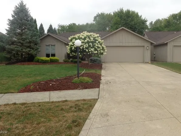 9090 Nesthaven Way, North Ridgeville, OH 44039