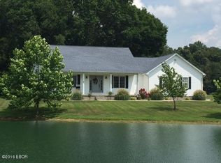 17600 Old Creal Springs Rd, Marion, IL 62959