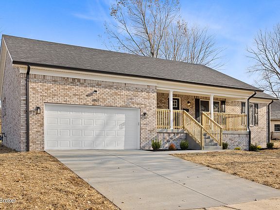 4th image of 11813 Leemont Dr