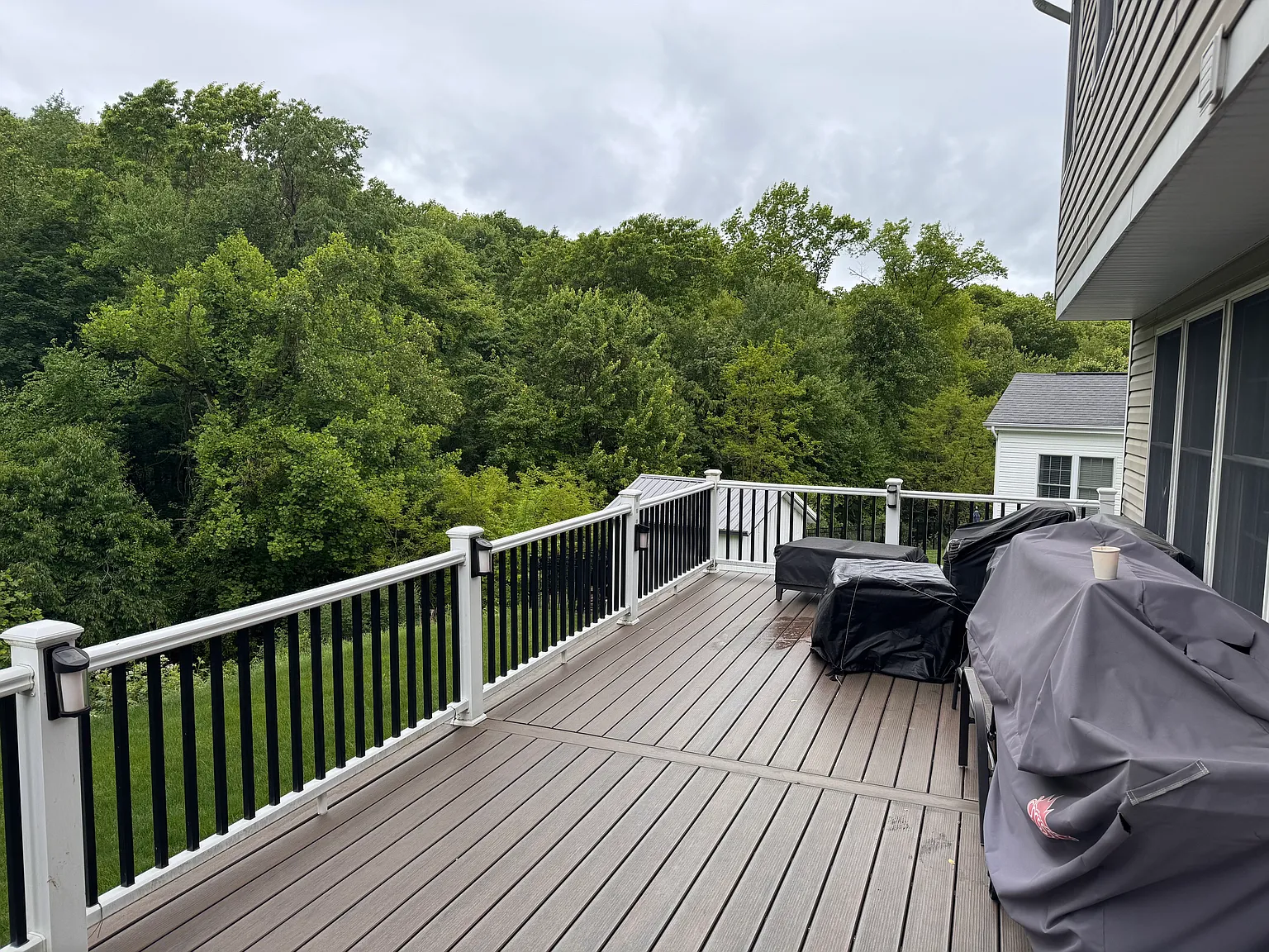 4 bed, 3.5 bath, 2634 sqft, $3,200 — Photo 4