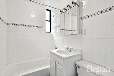 Rented by (Legacy) Elegran