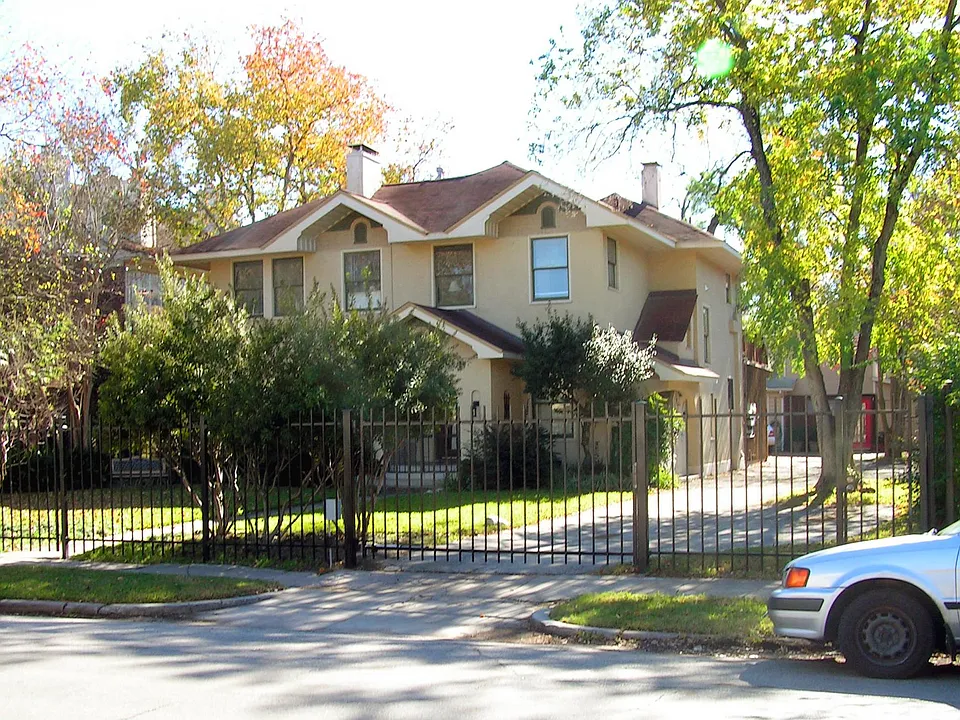 Front Street View