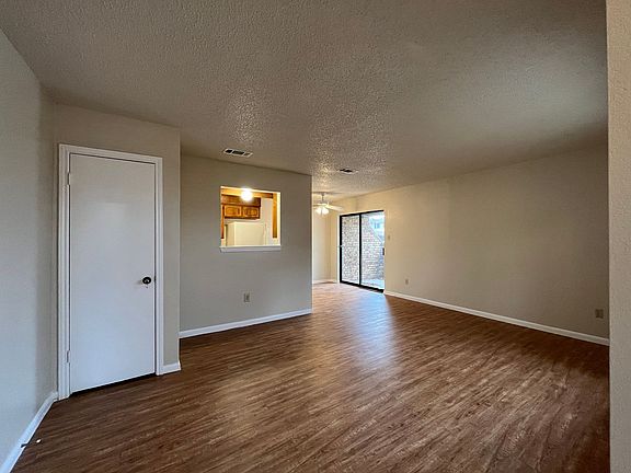 4th image of 3608 Hereford Ln #4986CBB60